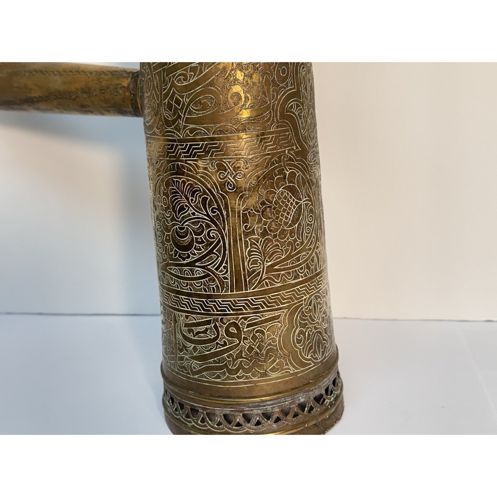 Islamic Hand Made Antique‎ Brass Dallah Middle Eastern Arabic Coffee Pots *RARE*